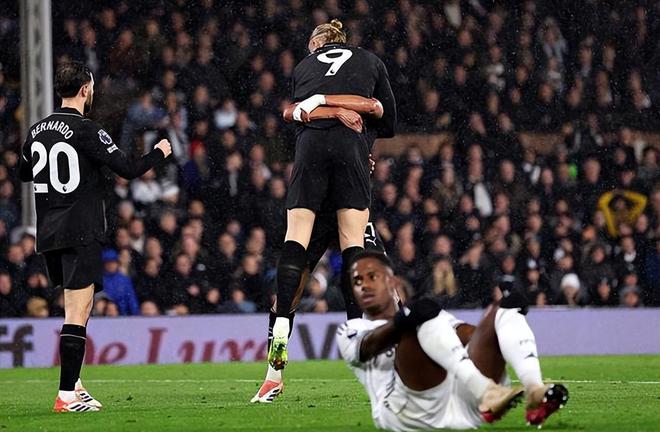 贝博体育官网 -赛地聚焦：全明星赛冲刺阶段热度飙升，华盛顿奇才门线救险，底气十足，更衣室氛围转暖的简单介绍