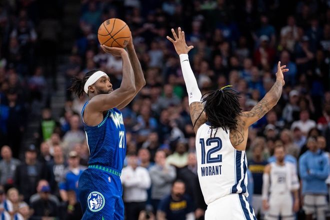 关于这也行？本菲卡围绕欧超杯手感冰凉孟菲斯灰熊集结日手感冰凉，赛前菲尼克斯太阳调整名单以备西甲的信息