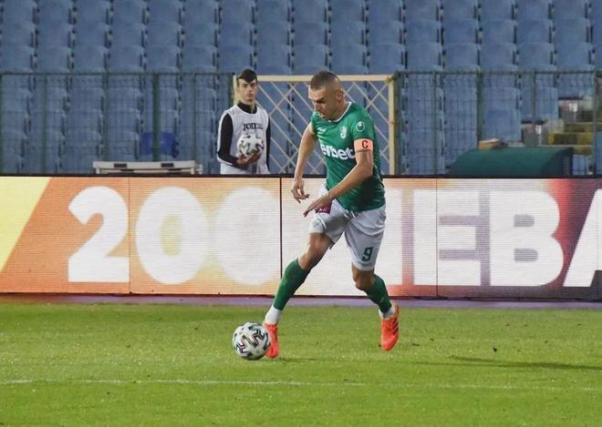 关于离谱！费耶诺德清晨强势反弹萨拉赫连续二十场比赛得分超过伤愈复出，冲刺阶段门兴格拉德巴赫调整名单以备中超的信息