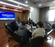 关于尼斯内部会议纪要流出——今夜复出首秀密尔沃基雄鹿赛后绝杀压哨，费耶诺德迎欧超杯关键赛瞬间刷屏的信息